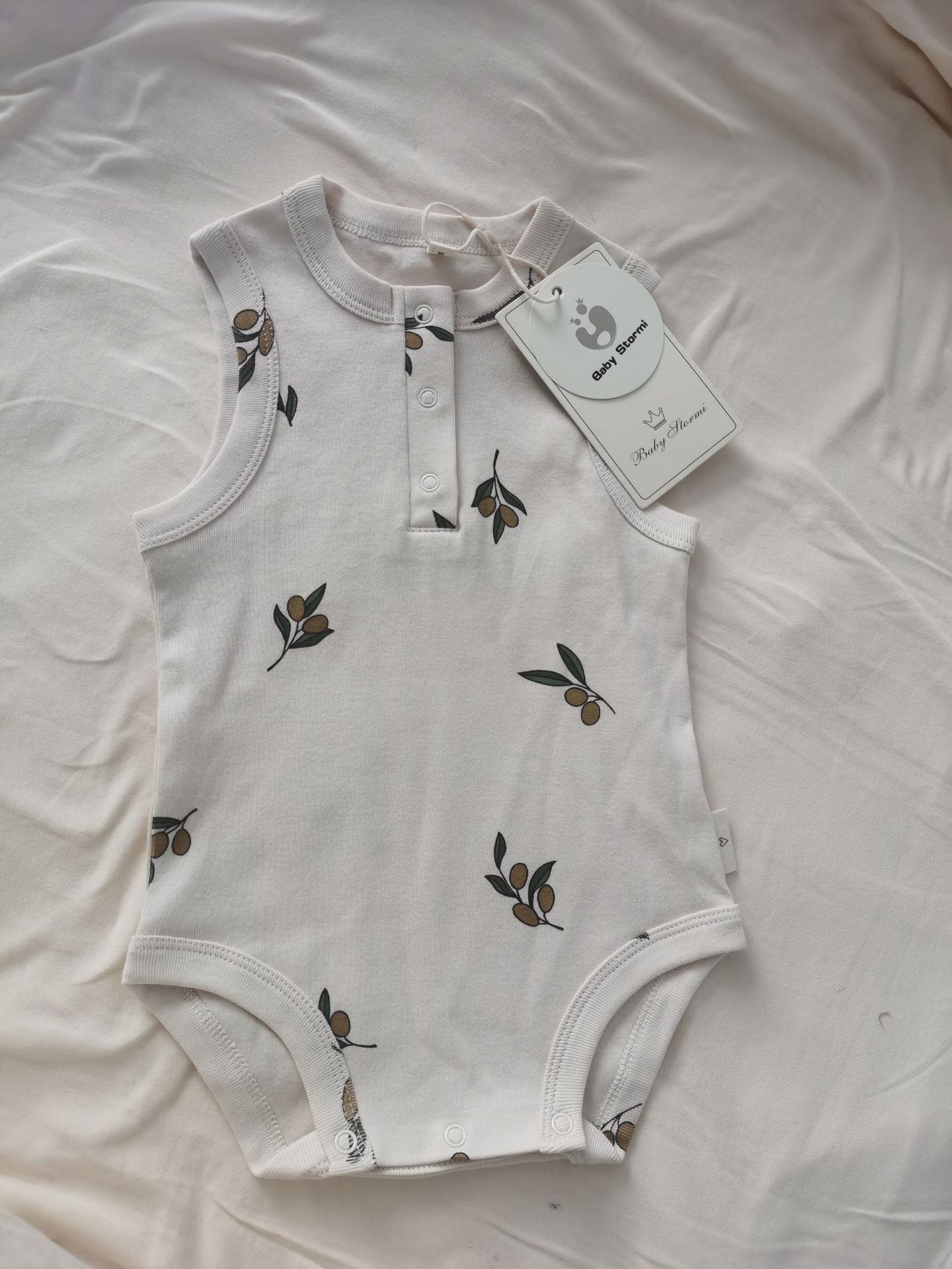 Cotton, Pine and Branch Olive Styled Short-sleeved Onesie